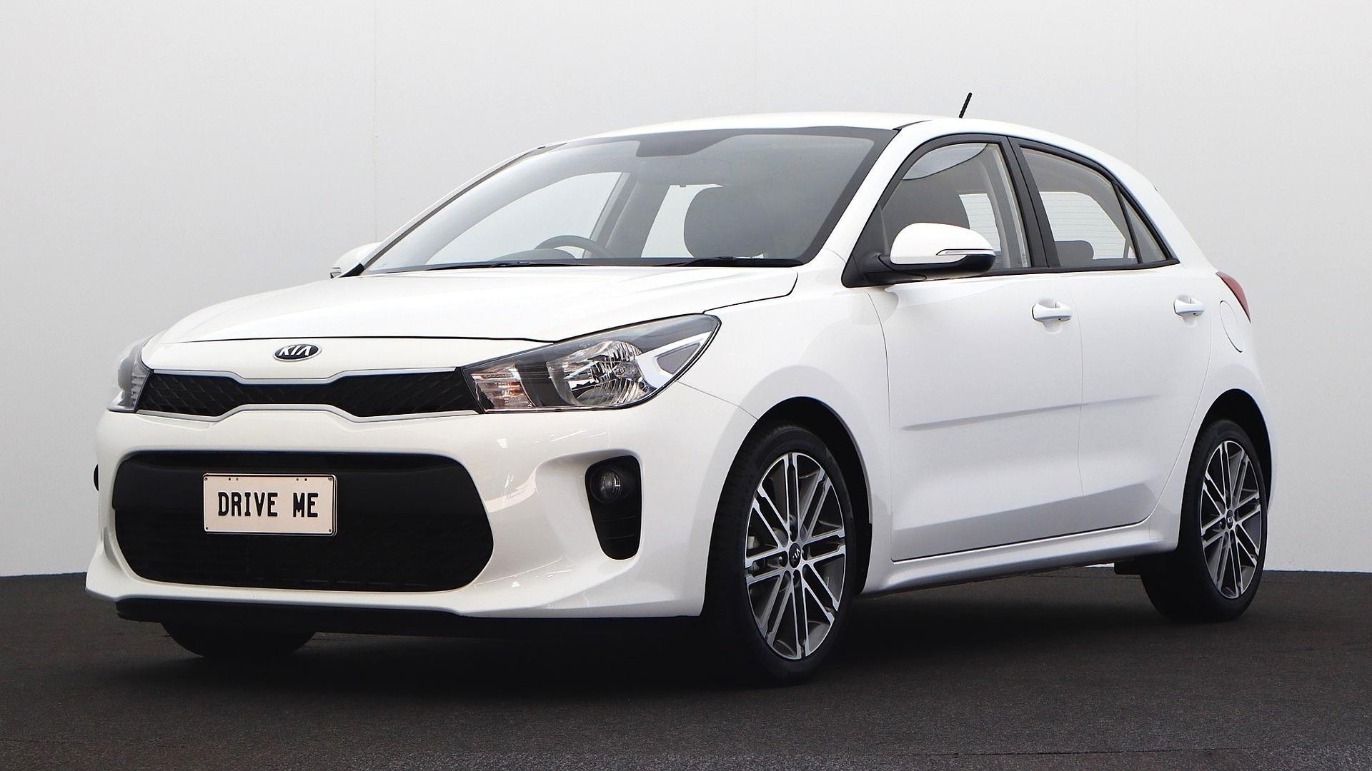 Kia Rio image 1