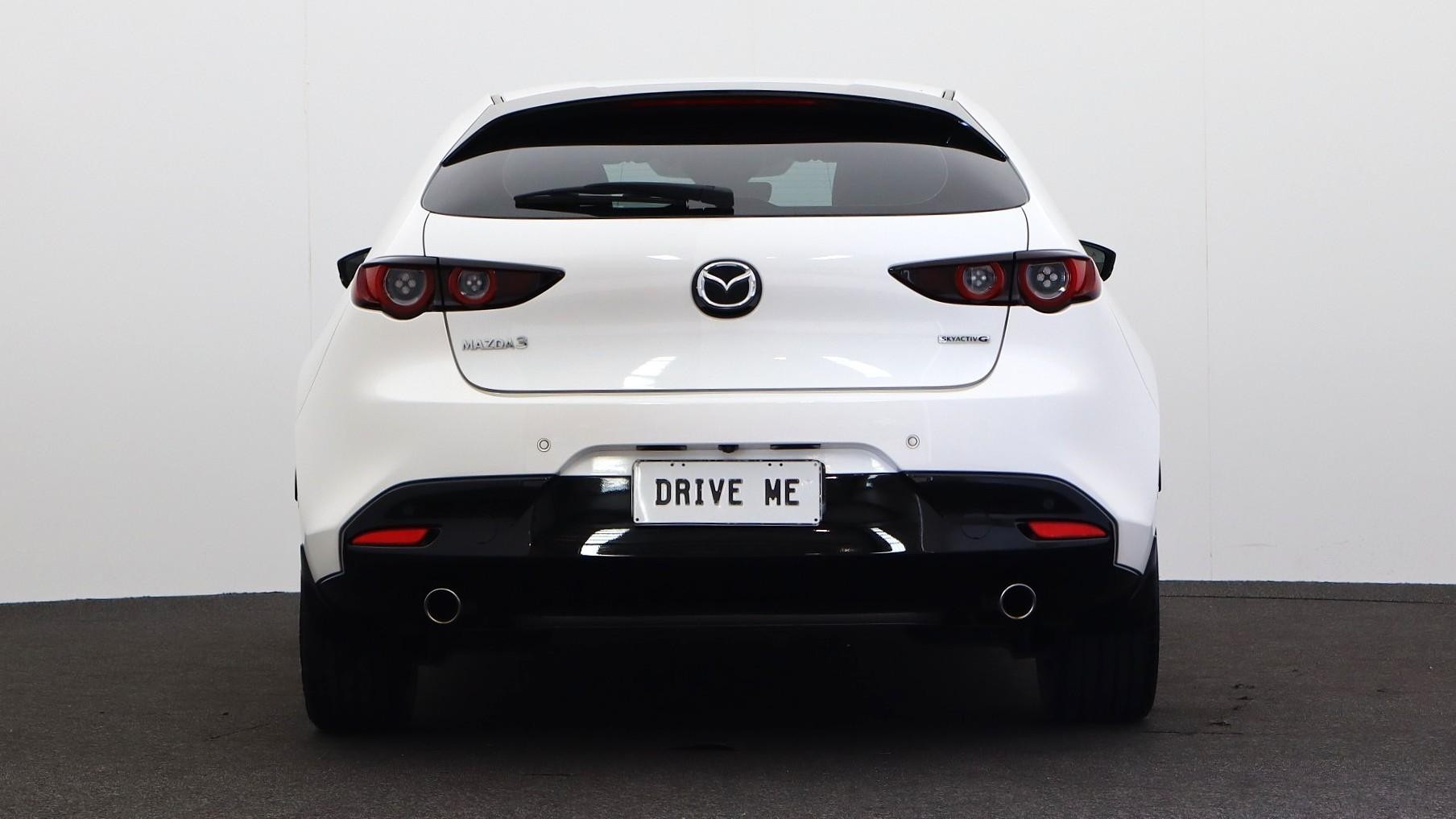 Mazda 3 image 3