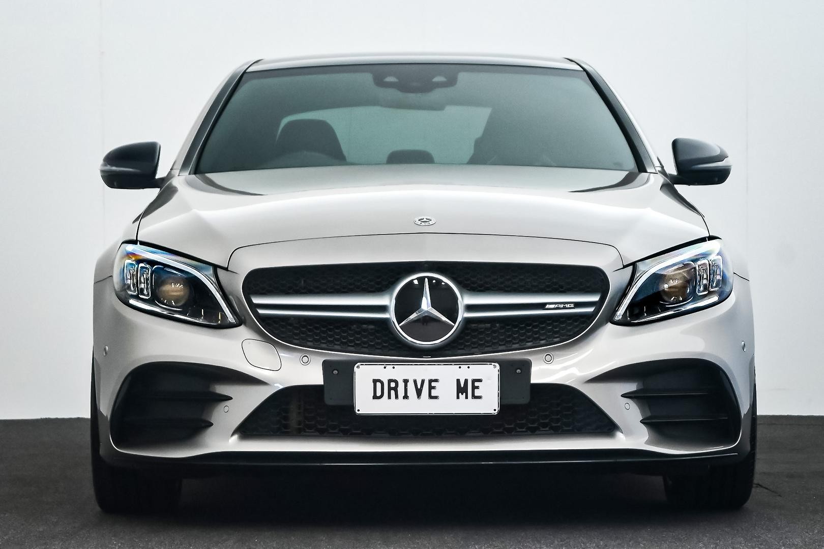 Mercedes Benz C-class image 2