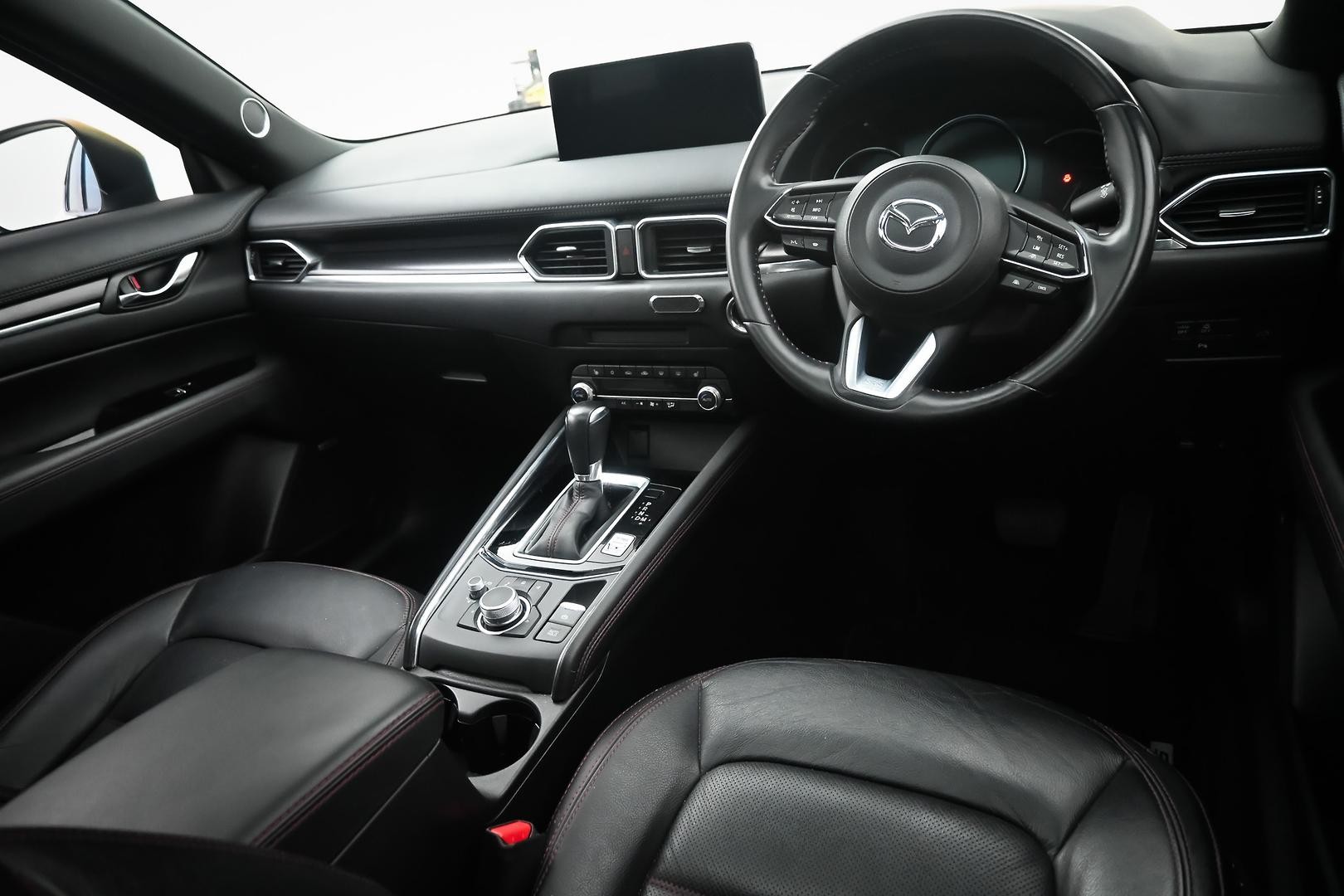 Mazda Cx-5 image 4