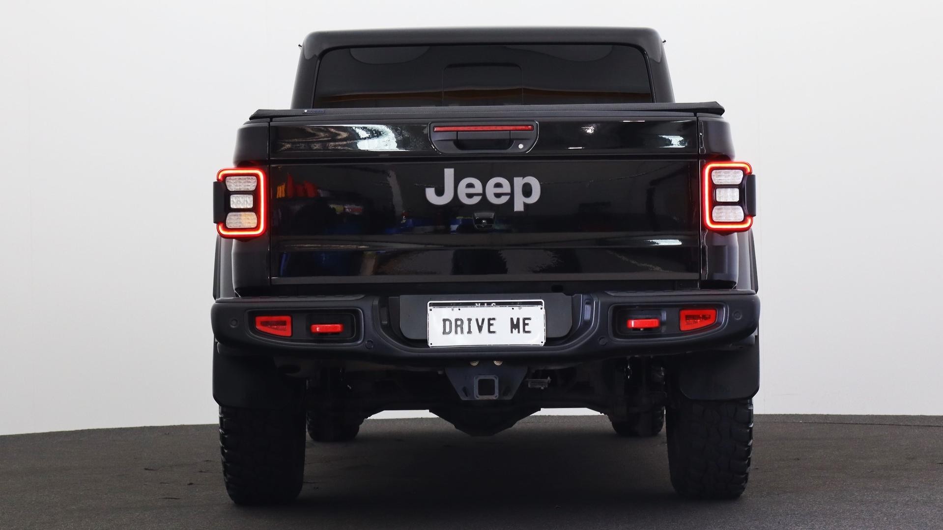 Jeep Gladiator image 3