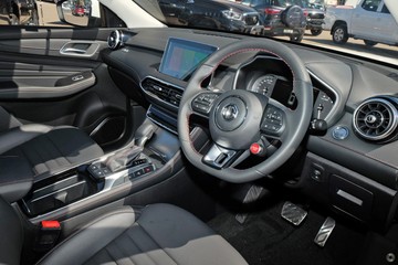 https://dvg-vehicle-assets.s3.amazonaws.com/C32514/epi2gax1qyfduvlxpqot57f36.jpg