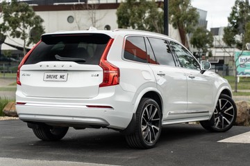 https://dvg-vehicle-assets.s3.amazonaws.com/C3264/ag700ex7nlo2z7mtsiy0hzw6h.jpg