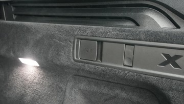 https://dvg-vehicle-assets.s3.amazonaws.com/C3282/ehjk8j3e3sij7pbeth4ged7u9.jpg