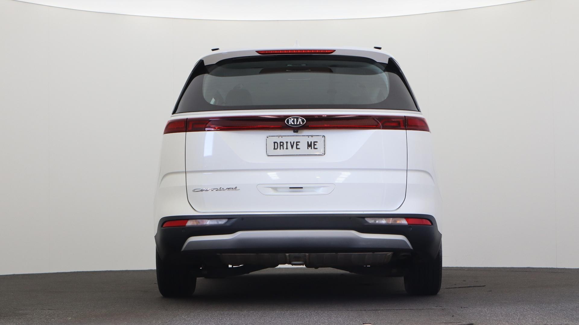 Kia Carnival image 3