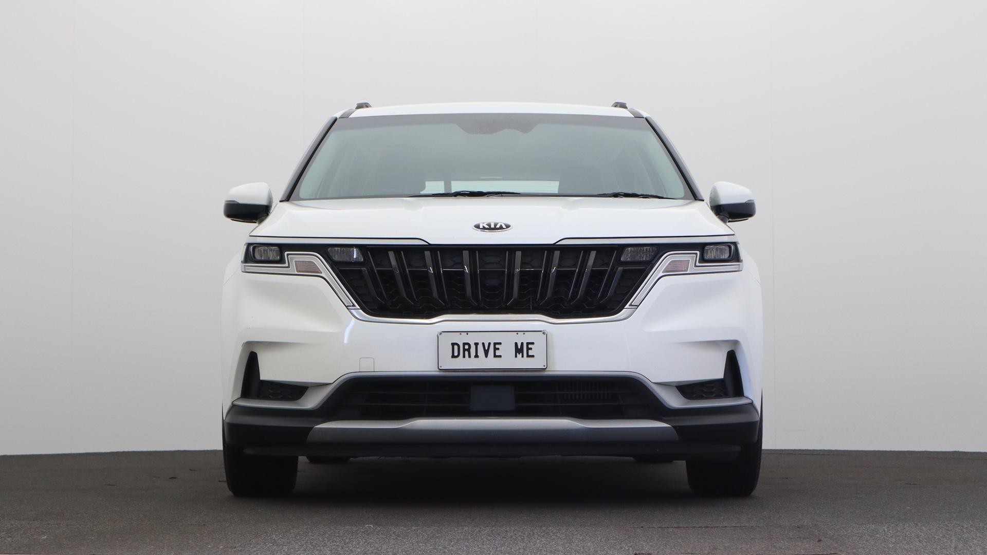 Kia Carnival image 2