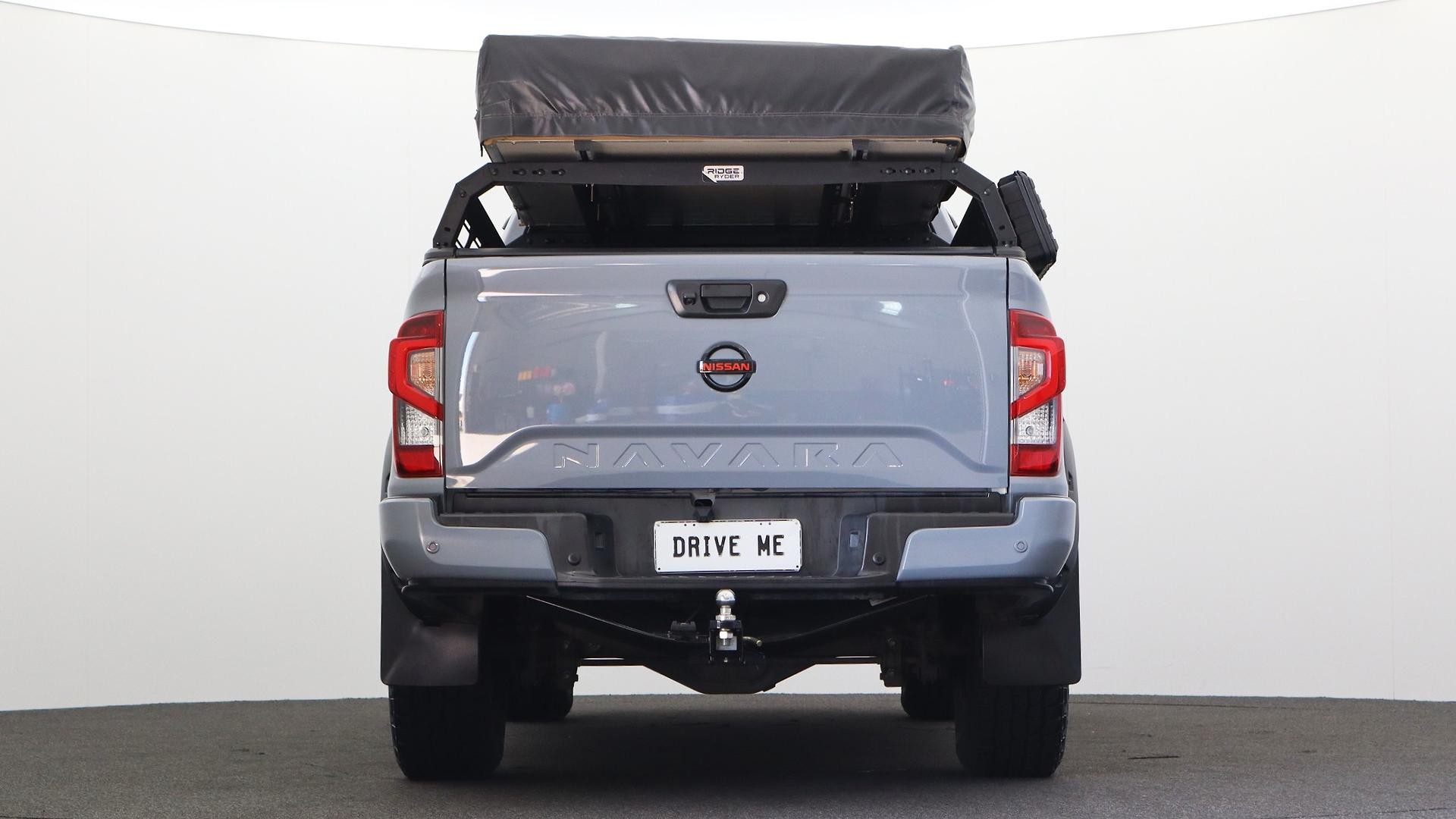 Nissan Navara image 3