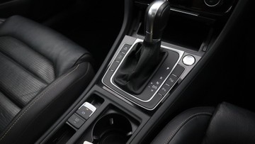 https://dvg-vehicle-assets.s3.amazonaws.com/C3370/e64hhb4siarkndsra6awkwqkd.jpg