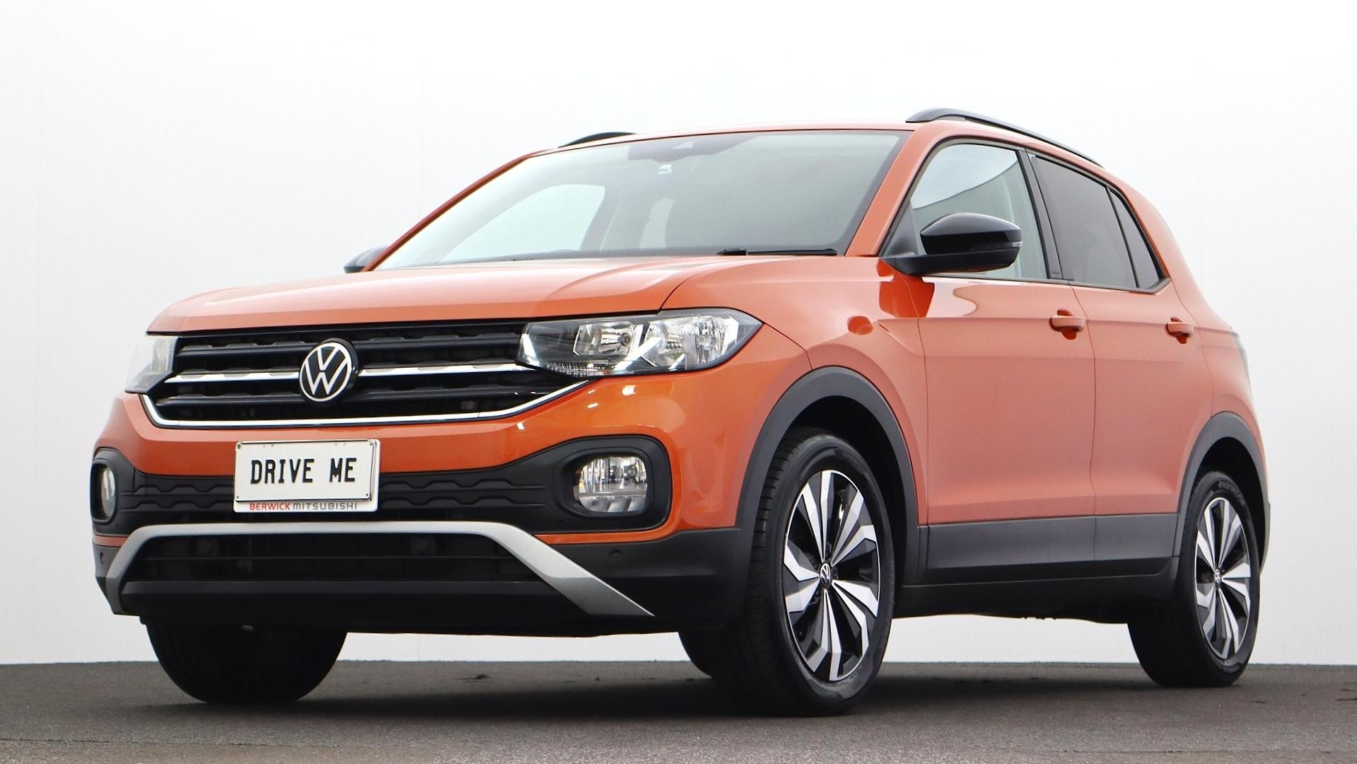Volkswagen T-cross image 1