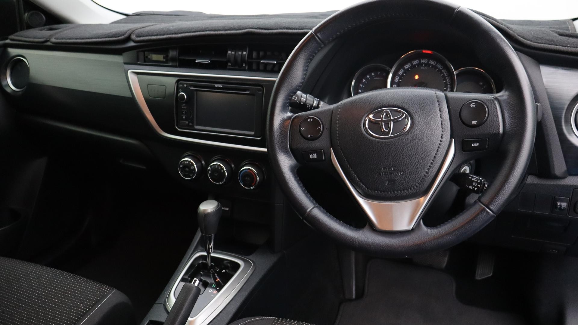 Toyota Corolla image 4