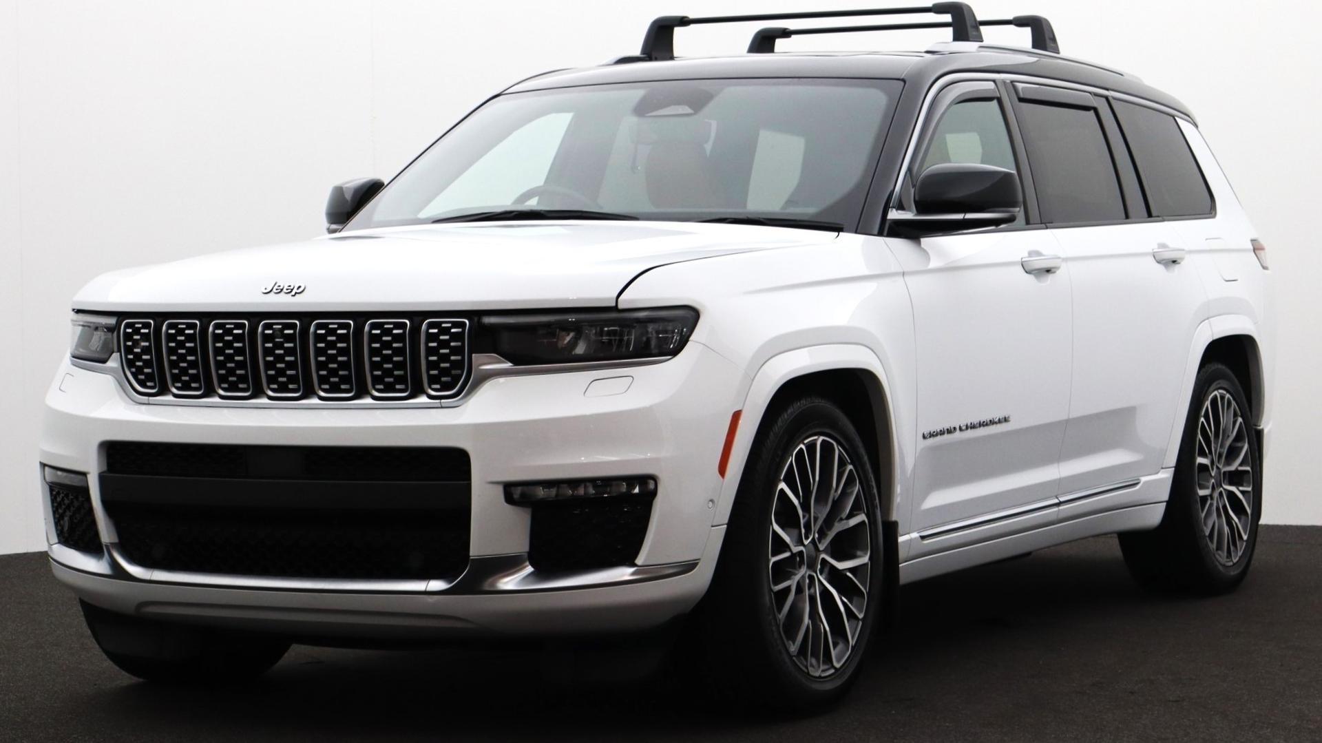 Jeep Grand Cherokee image 1