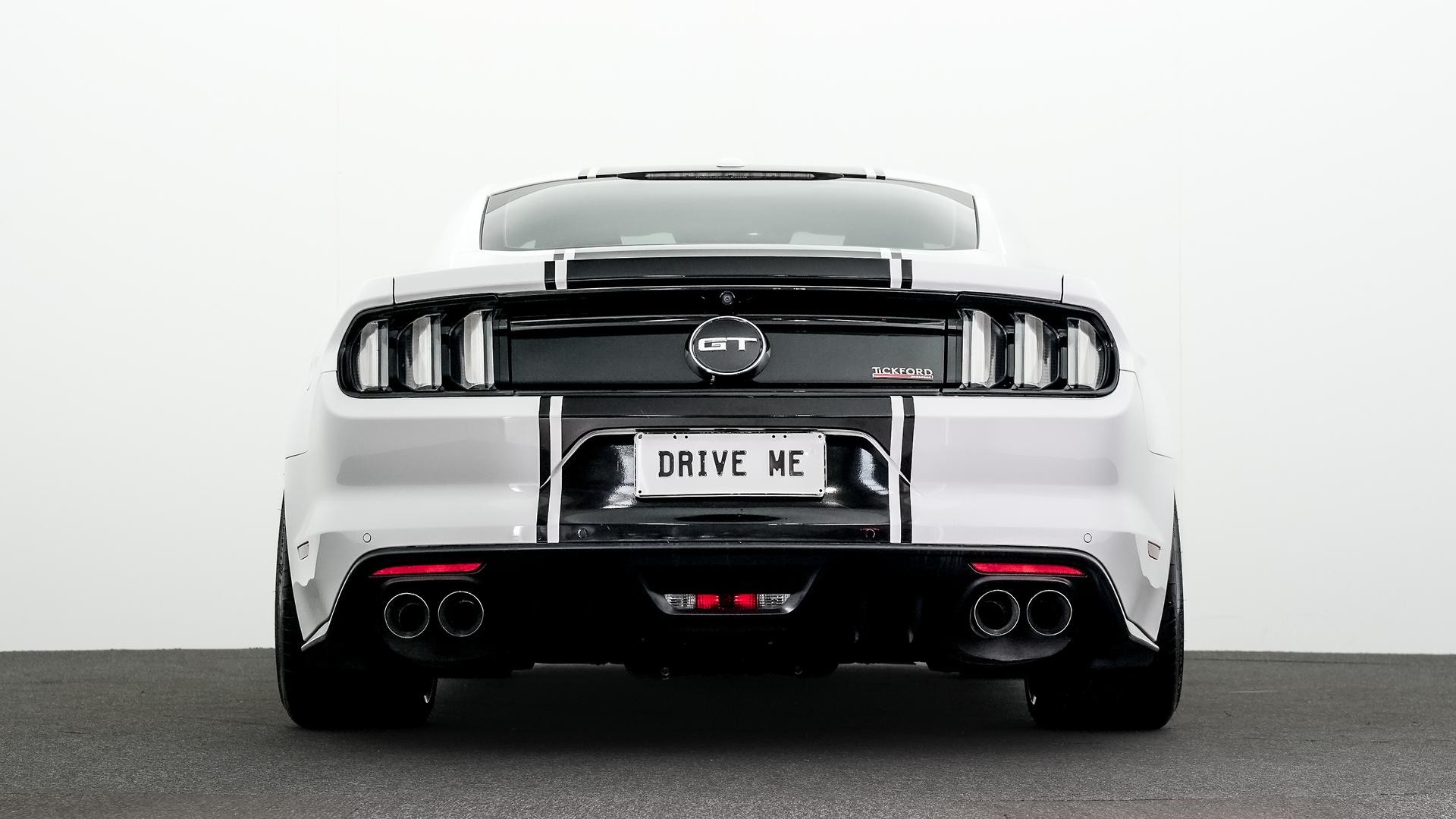 Ford Mustang image 3