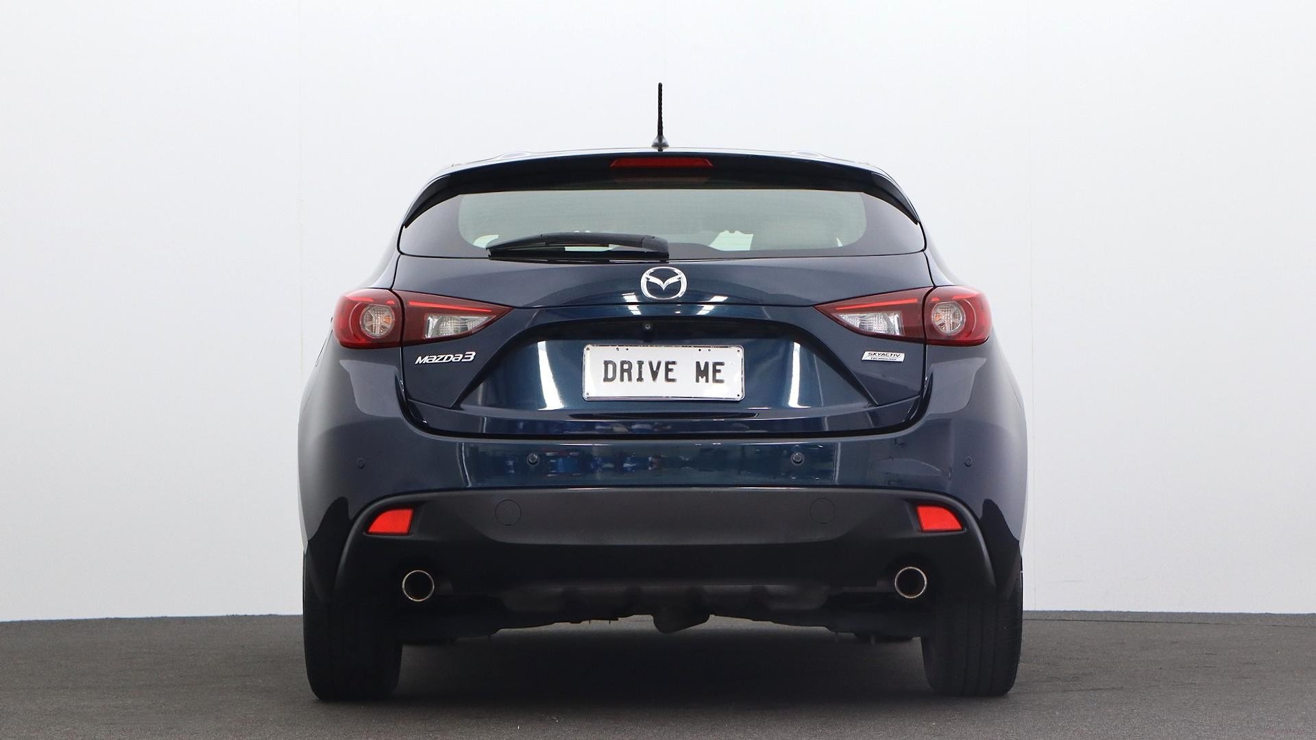 Mazda 3 image 3