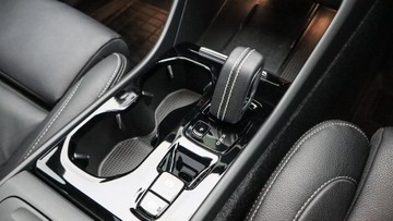 https://dvg-vehicle-assets.s3.amazonaws.com/C3549/8ifhv5p7bkdx9gw3bl5k6lpc8.jpg