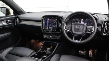 https://dvg-vehicle-assets.s3.amazonaws.com/C3549/blvtt7n1cnwda8fh29jg99wz6.jpg
