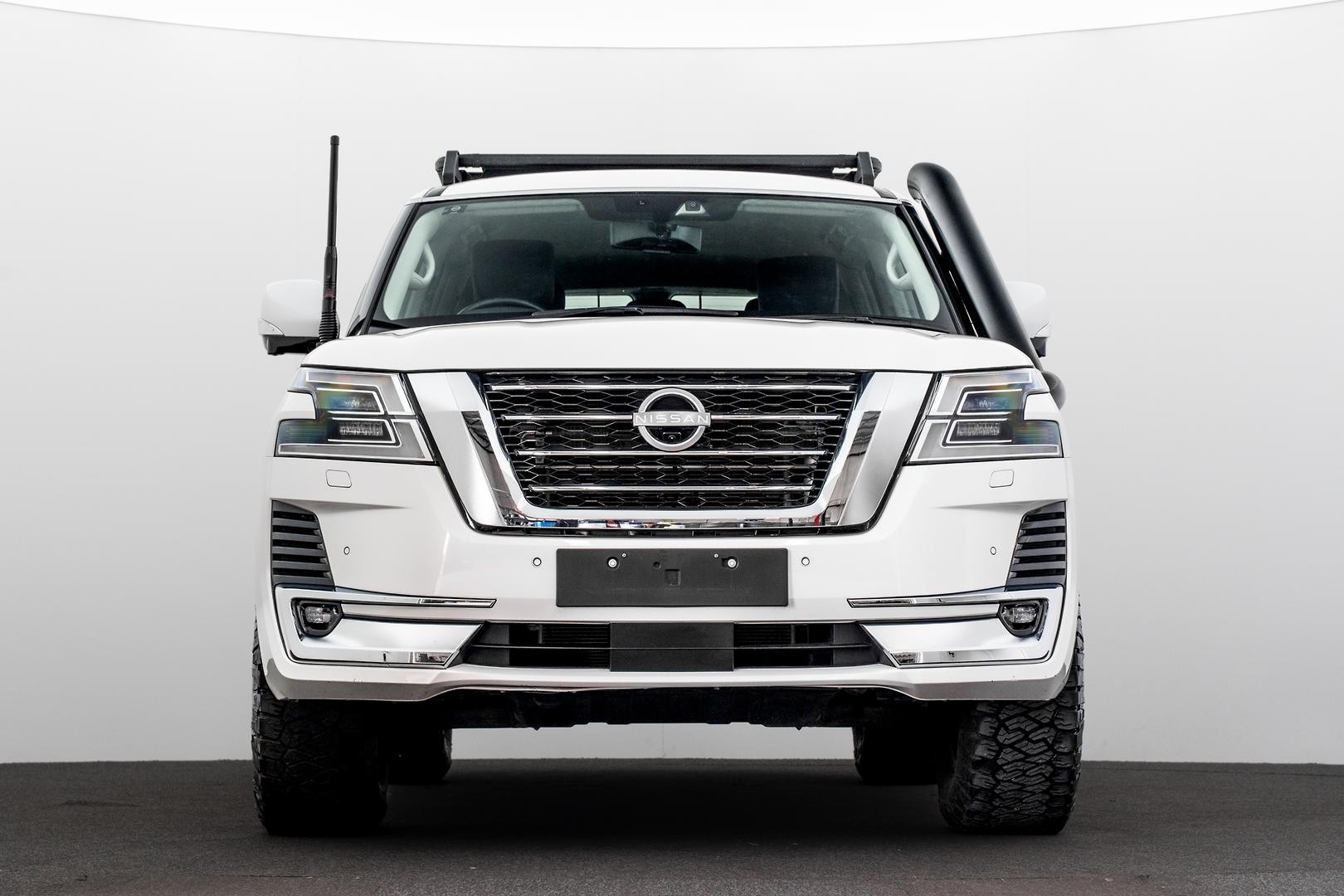 Nissan Patrol image 2