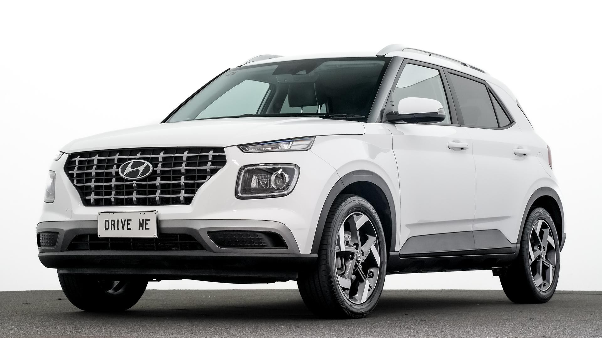 Hyundai Venue image 1