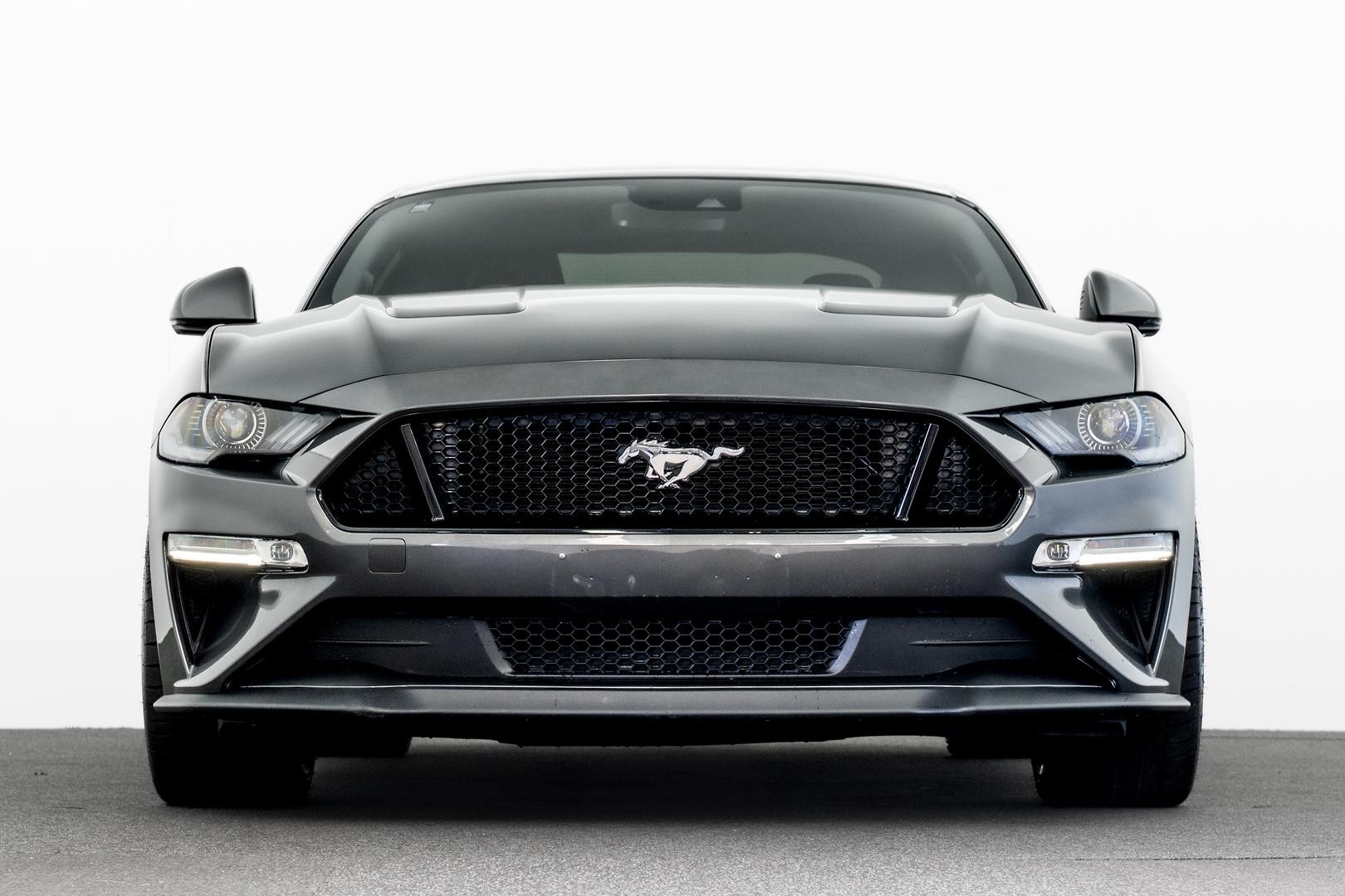 Ford Mustang image 3