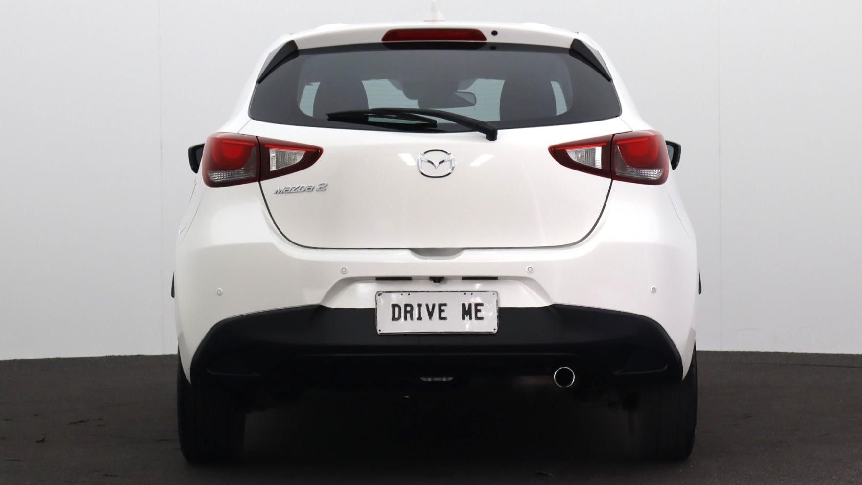 Mazda 2 image 3