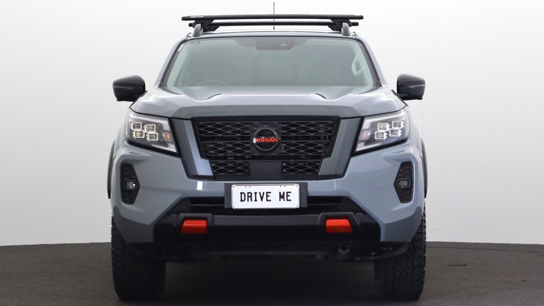 Nissan Navara image 2