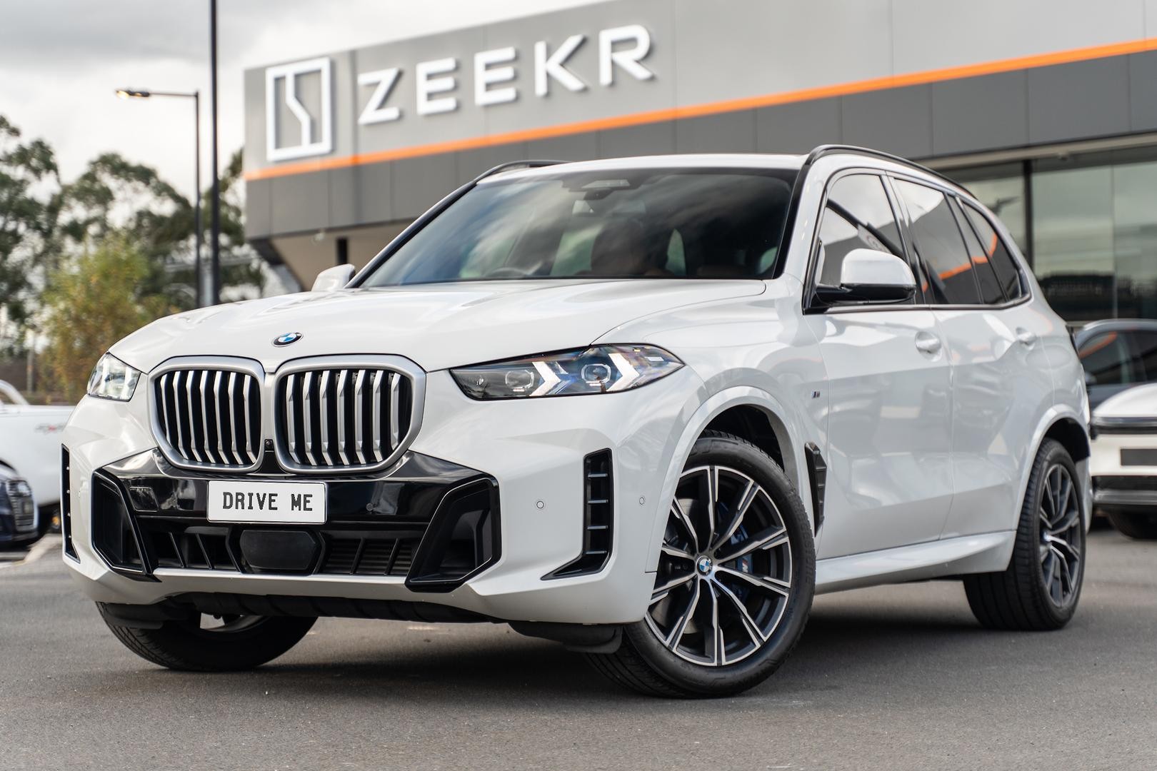 BMW X5 image 1