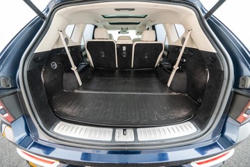 https://dvg-vehicle-assets.s3.amazonaws.com/C3699/2hil30ih1gn3qxpp8w22ay0r2.jpg