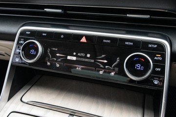 https://dvg-vehicle-assets.s3.amazonaws.com/C3699/4xb74p4ea4nv3obm6oxlmg4ft.jpg