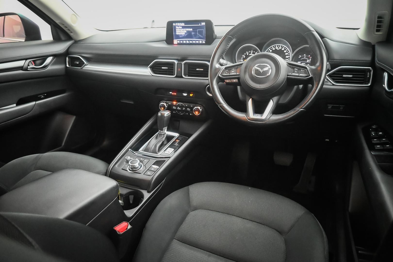 Mazda Cx-5 image 4