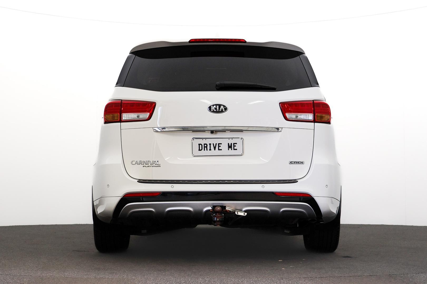 Kia Carnival image 3