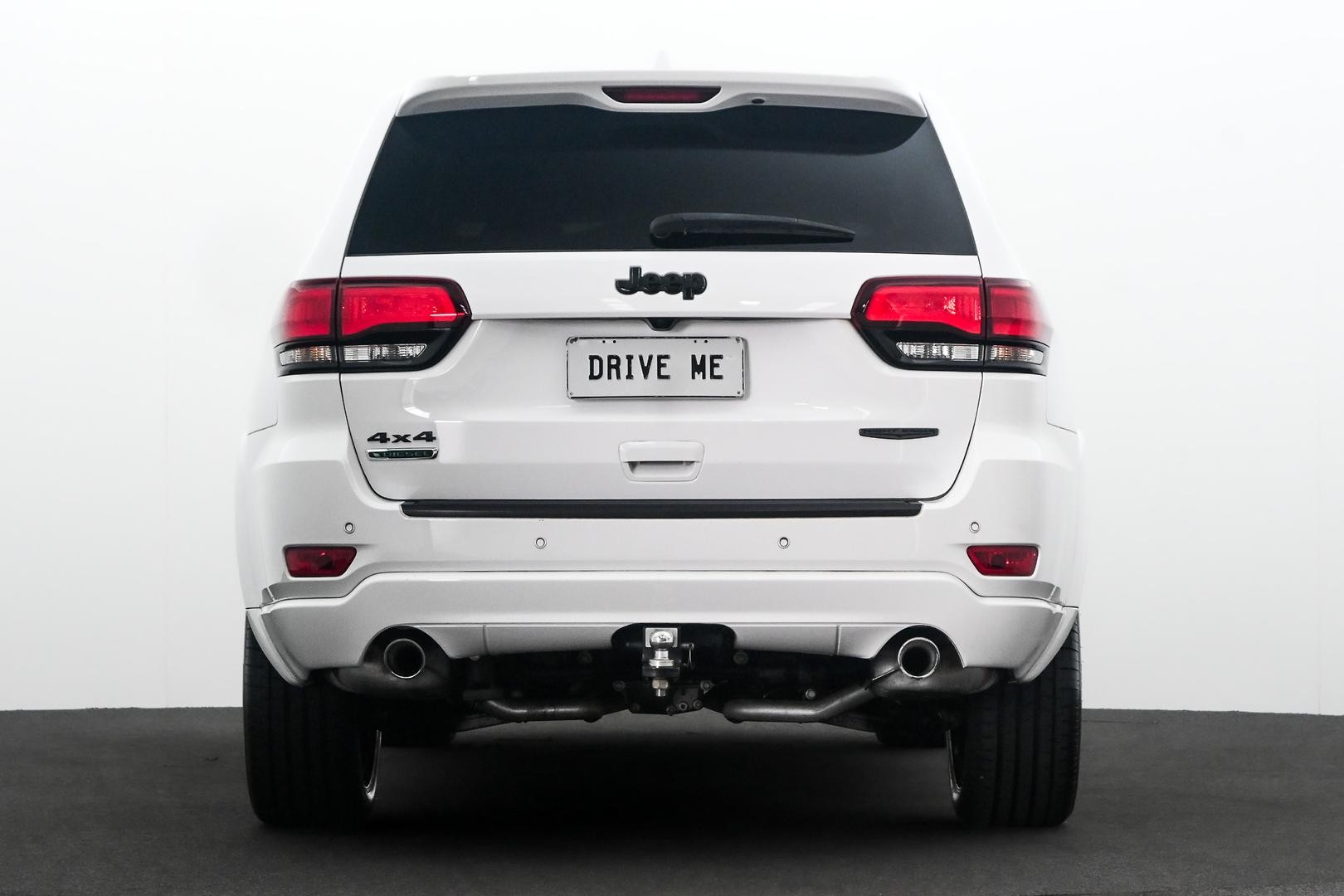 Jeep Grand Cherokee image 3