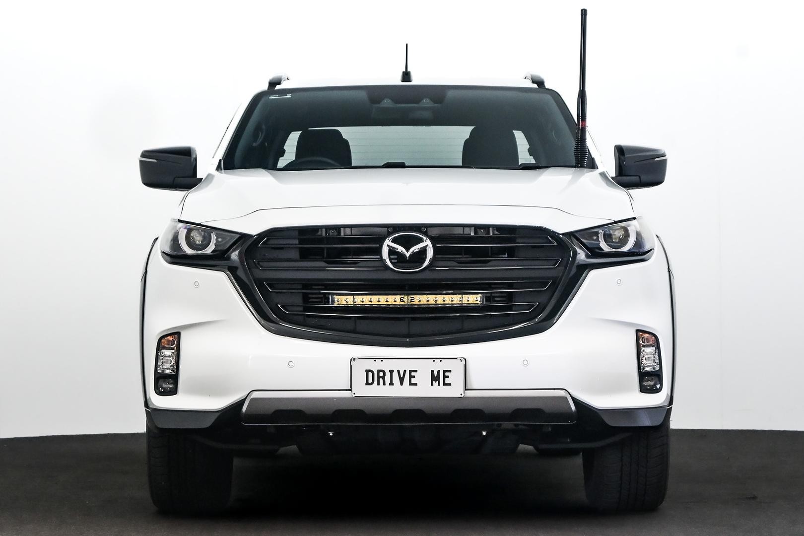 Mazda Bt-50 image 2