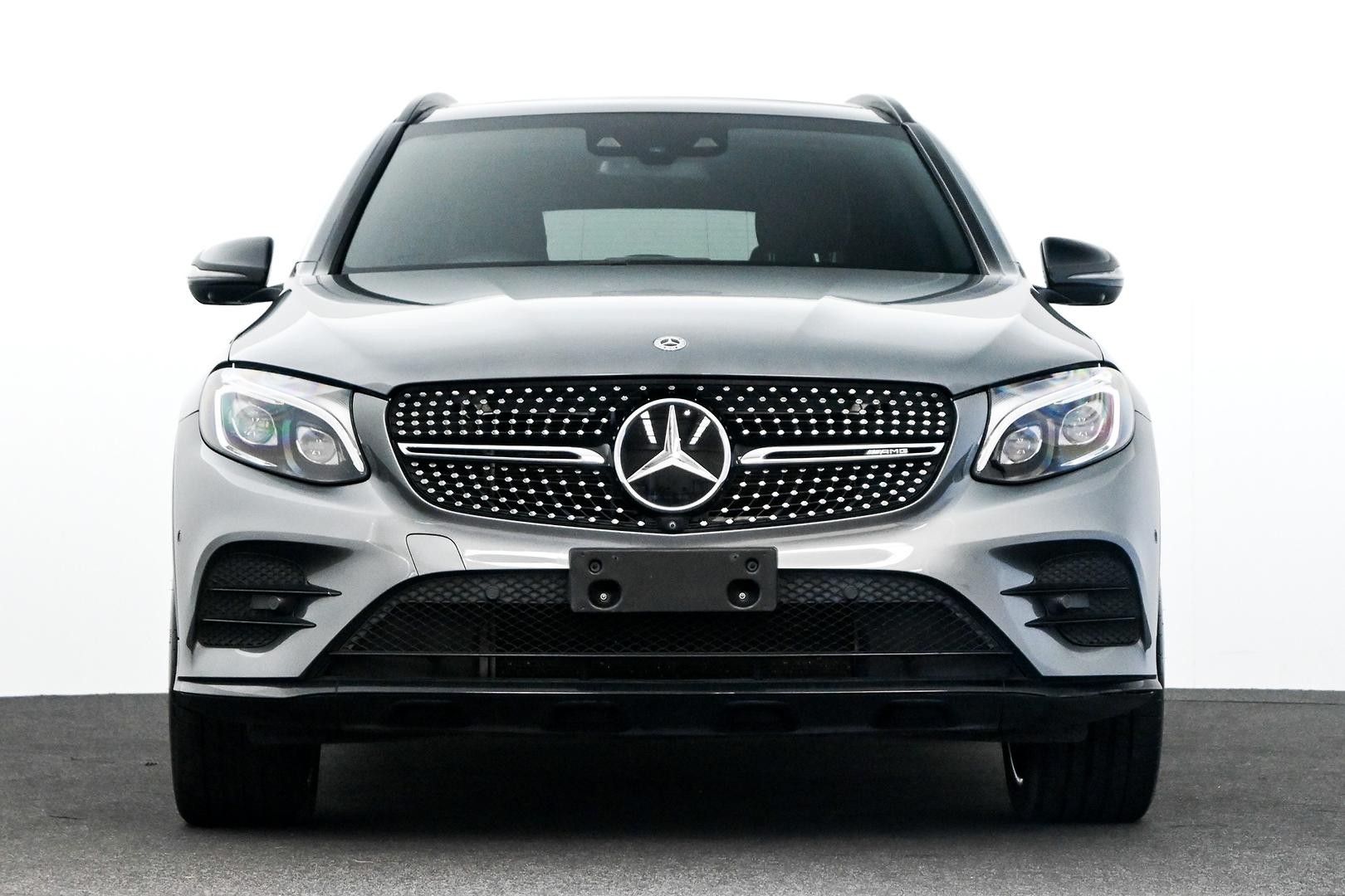 Mercedes Benz Glc-class image 2