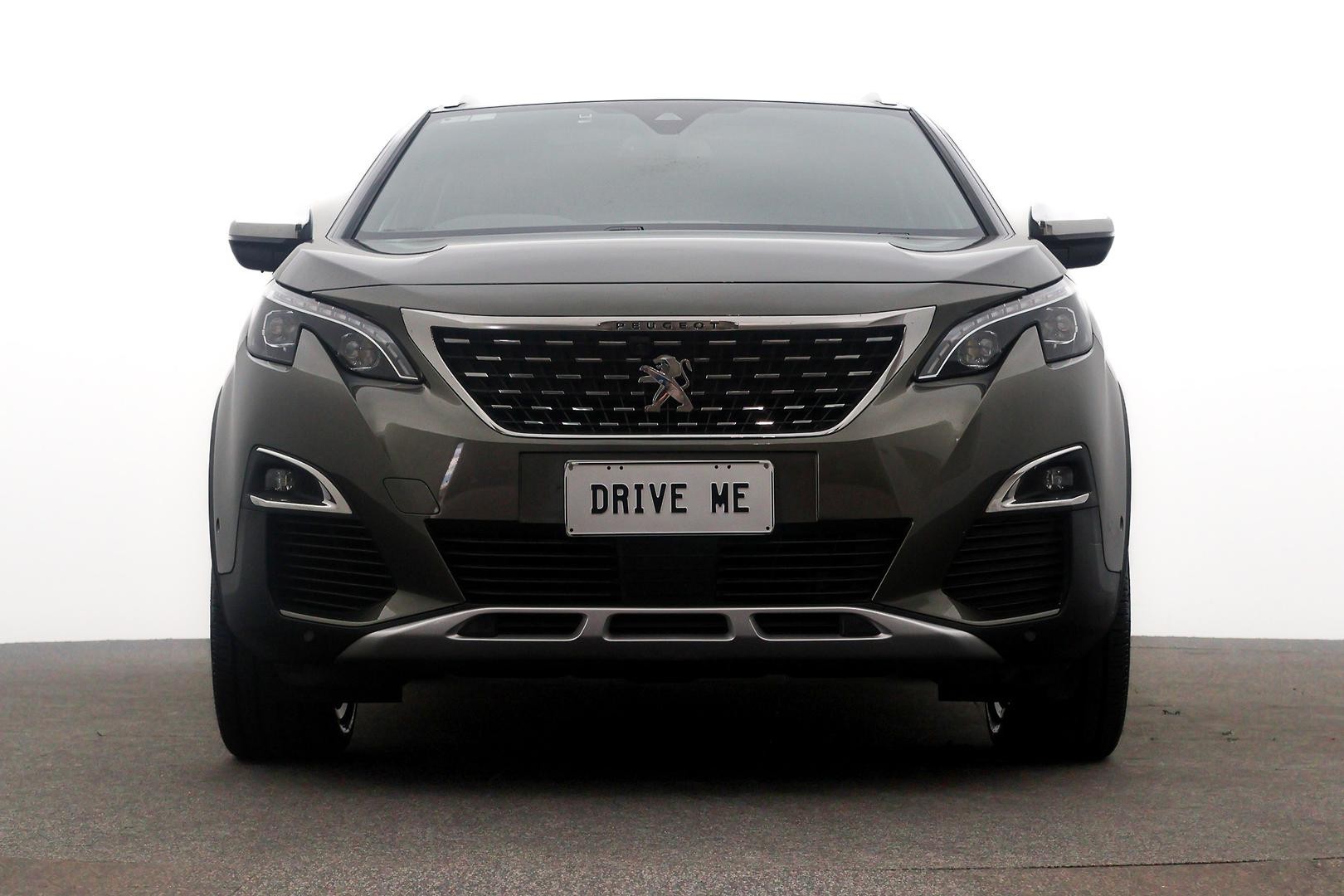 Peugeot 3008 image 2