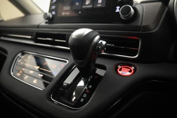 https://dvg-vehicle-assets.s3.amazonaws.com/C3867/2c9hg50faeawn4dn3vp6c5h9p.jpg
