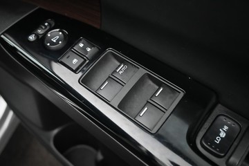 https://dvg-vehicle-assets.s3.amazonaws.com/C3867/4mtujx8mi9ystgnt0l9v3yf0h.jpg