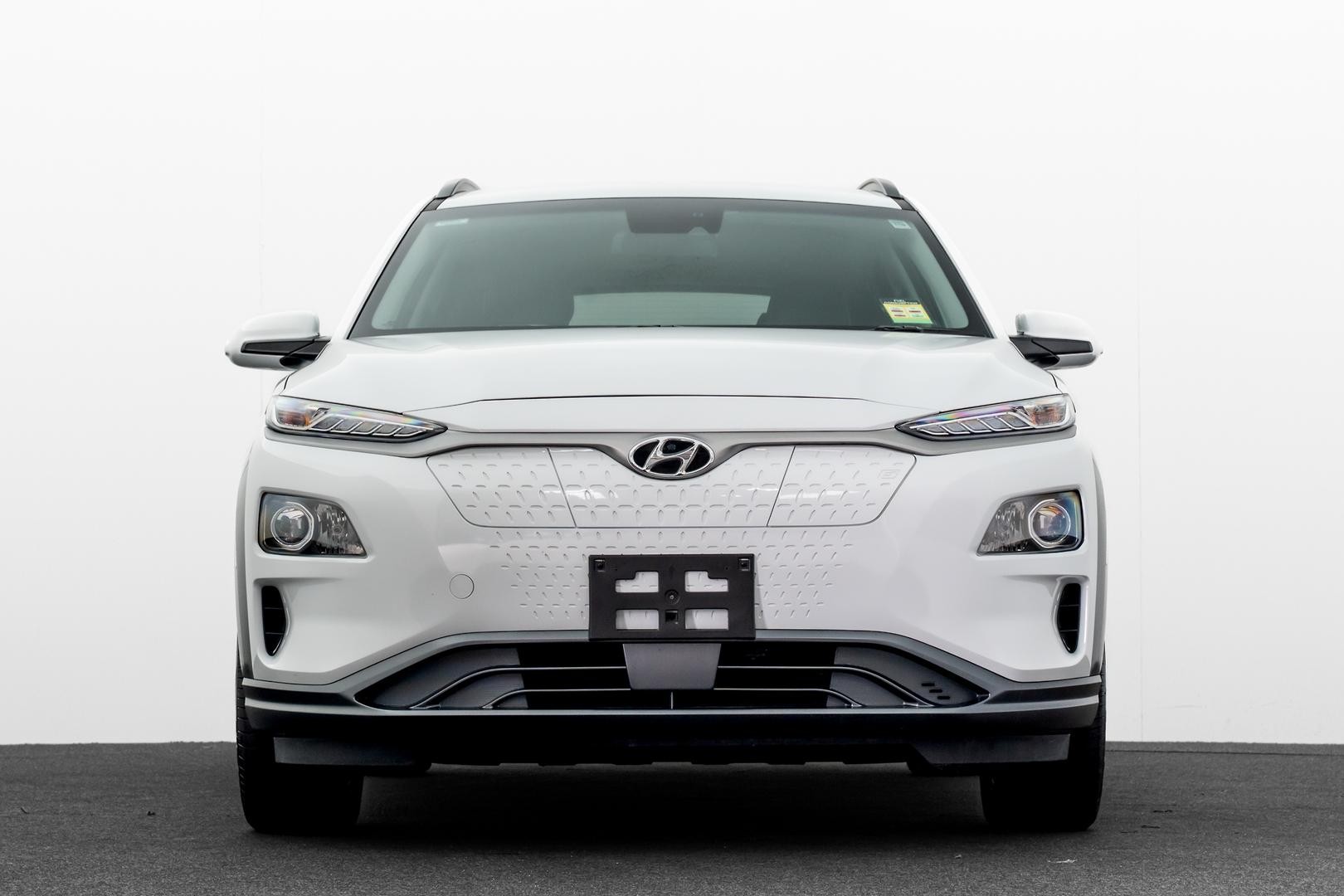 Hyundai Kona image 2
