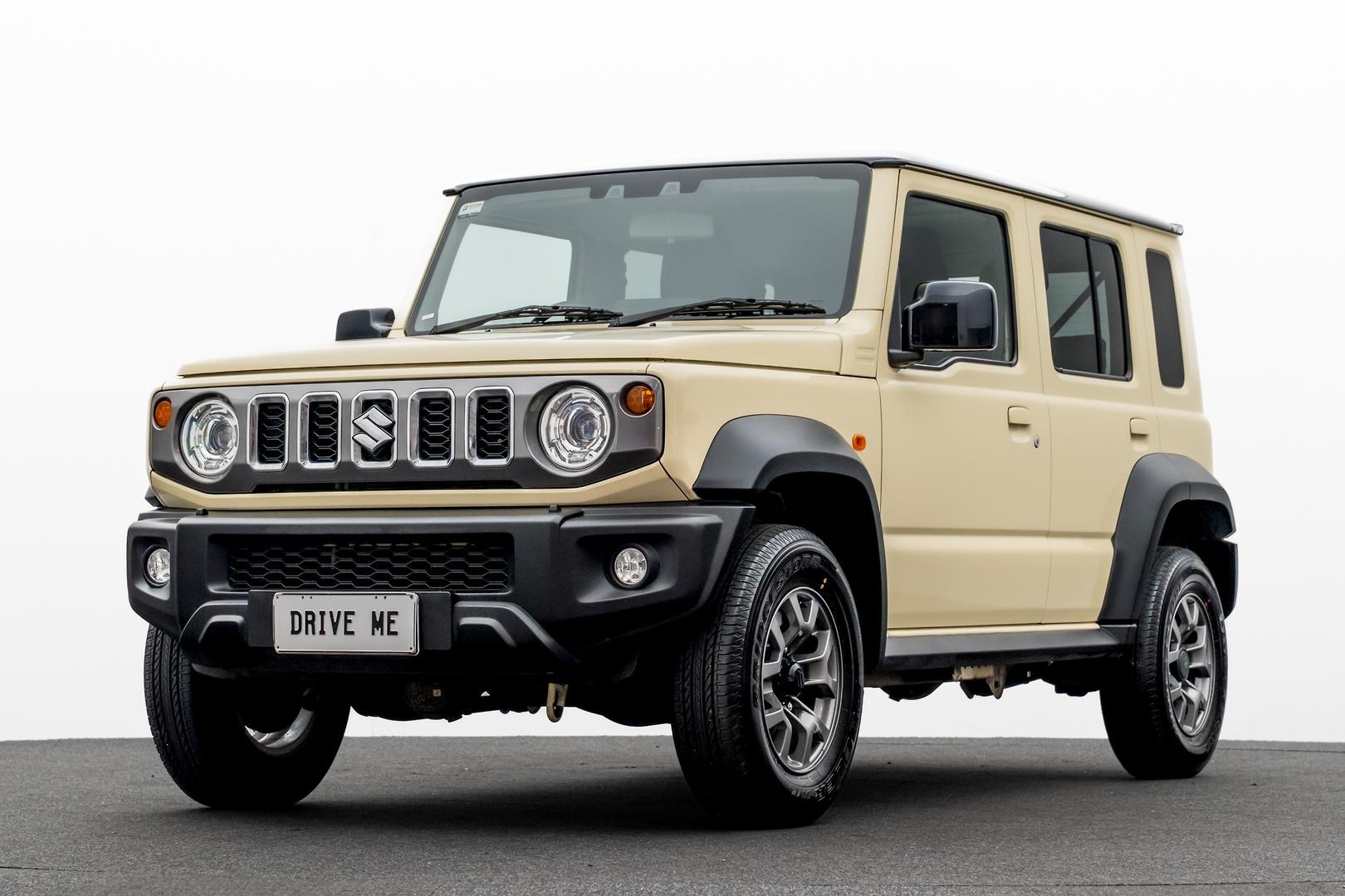Suzuki Jimny image 1