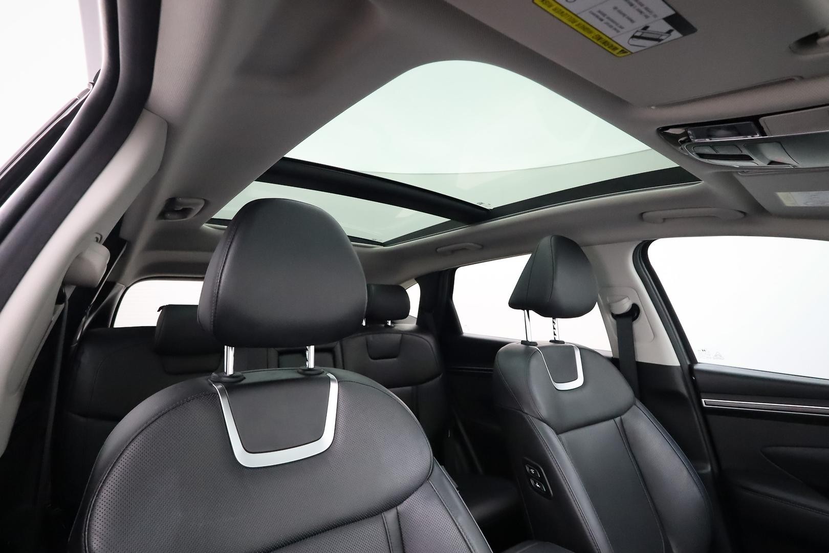 Hyundai Tucson image 4