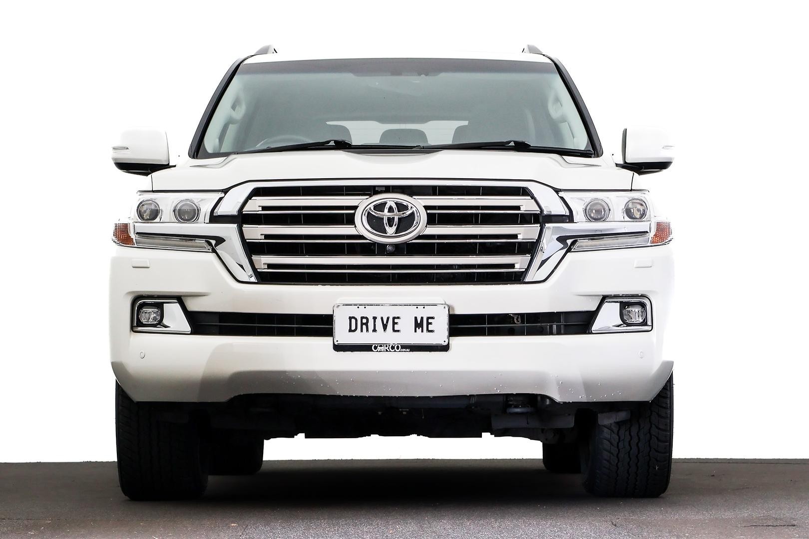 Toyota Landcruiser image 2