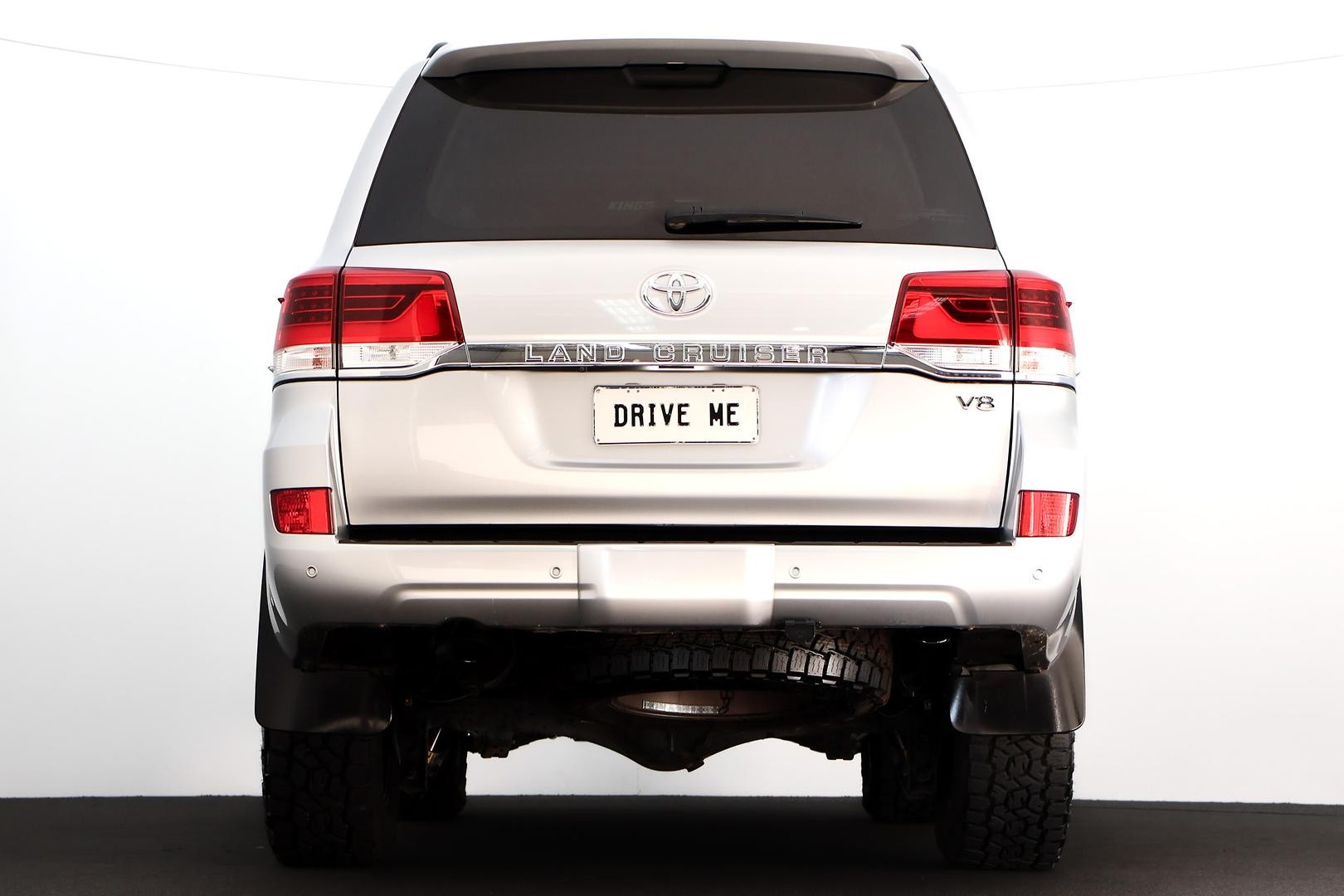 Toyota Landcruiser image 3