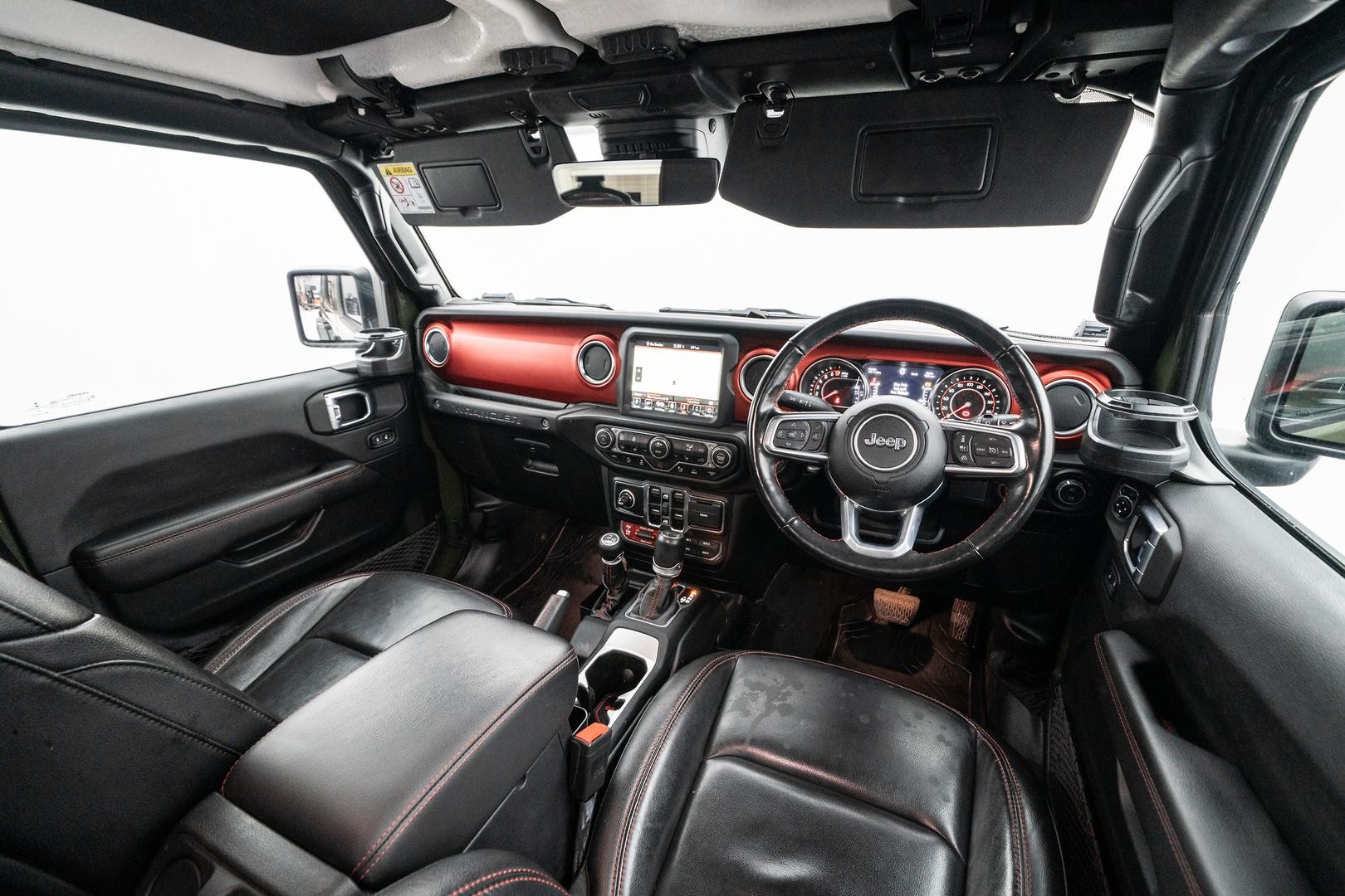 Jeep Wrangler image 4