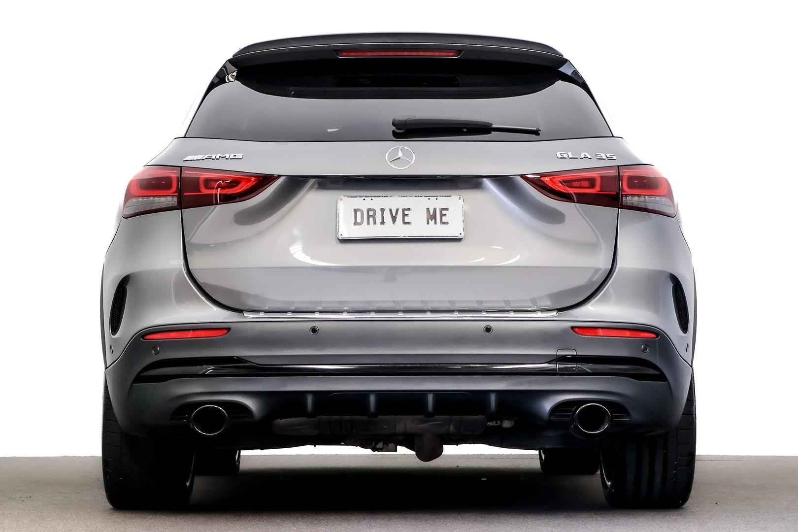 Mercedes Benz Gla-class image 3