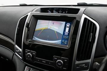 https://dvg-vehicle-assets.s3.amazonaws.com/C4142/1o5zry99x348x03z4ambl0r6a.jpg
