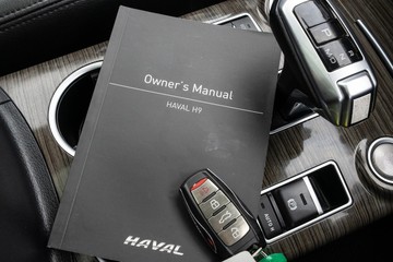 https://dvg-vehicle-assets.s3.amazonaws.com/C4142/2kkpjkxj3ooragtxqoma7ie4w.jpg