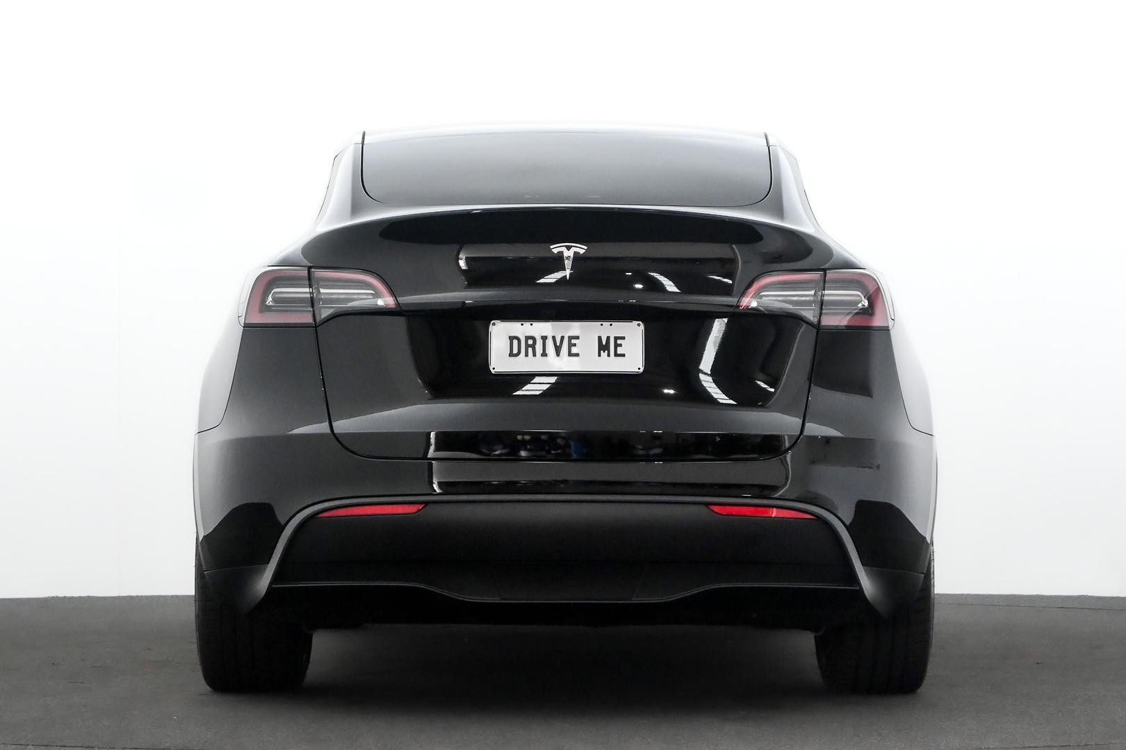 Tesla Model Y image 3