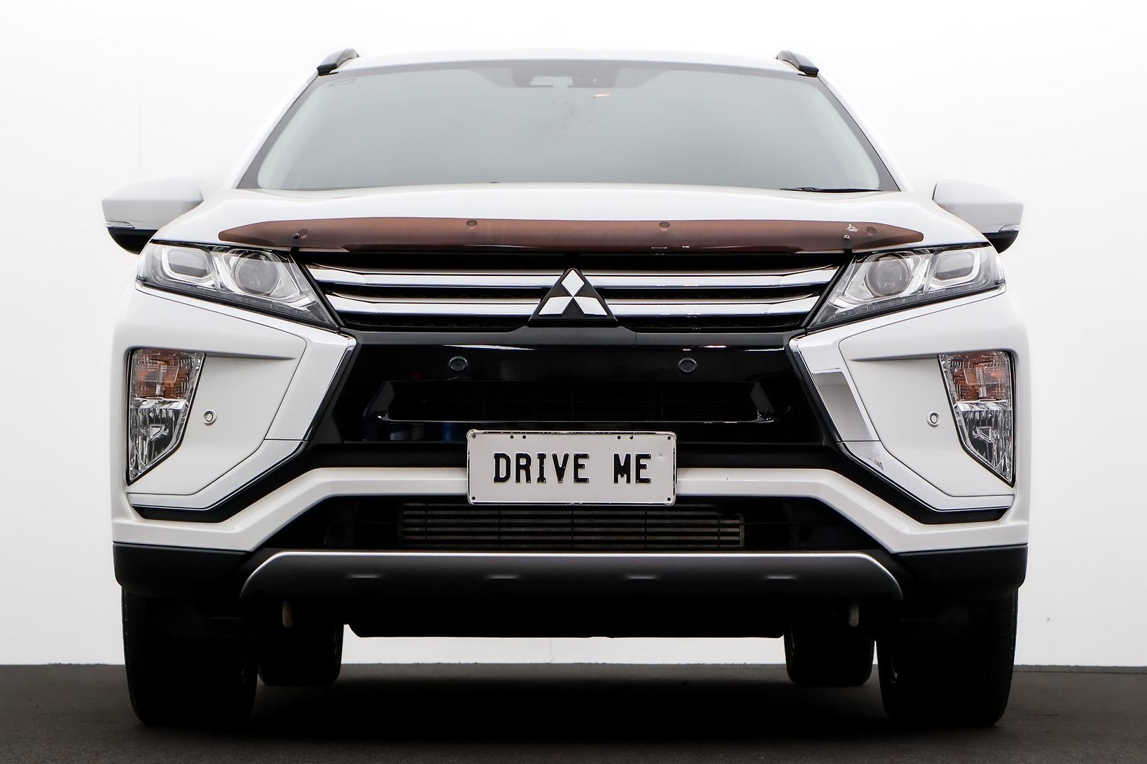 Mitsubishi Eclipse Cross image 2