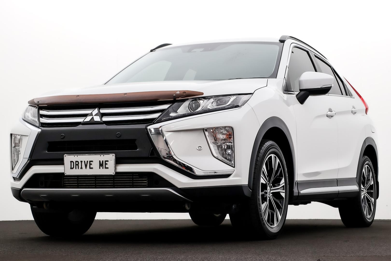 Mitsubishi Eclipse Cross image 1
