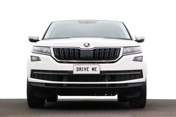 https://dvg-vehicle-assets.s3.amazonaws.com/C4209/50j8uca38j32k6dvww12ofjar.jpg