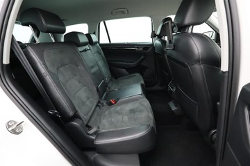 https://dvg-vehicle-assets.s3.amazonaws.com/C4209/ywimfe56wwh7lynaoxp9cycn.jpg