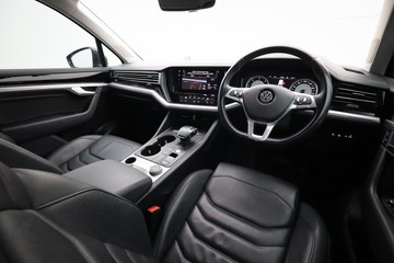 https://dvg-vehicle-assets.s3.amazonaws.com/C4218/66c8hjbnzsd2i4tk4h2eazsmn.jpg